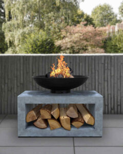 Gardenline Firepit with Log Store